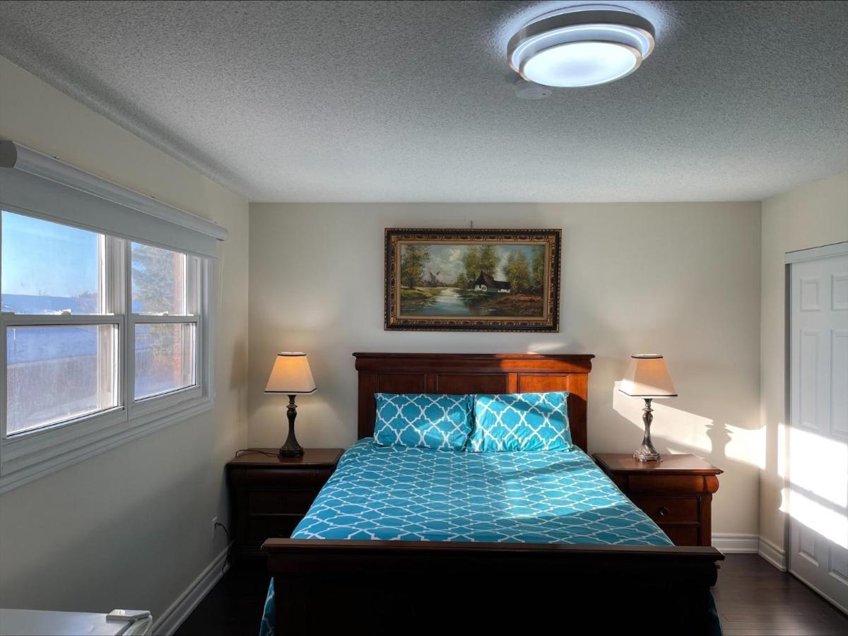 77 Nice And Warm Series Rooms טורונטו מראה חיצוני תמונה