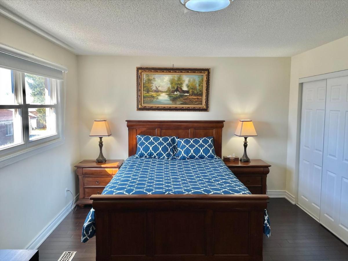 77 Nice And Warm Series Rooms טורונטו מראה חיצוני תמונה